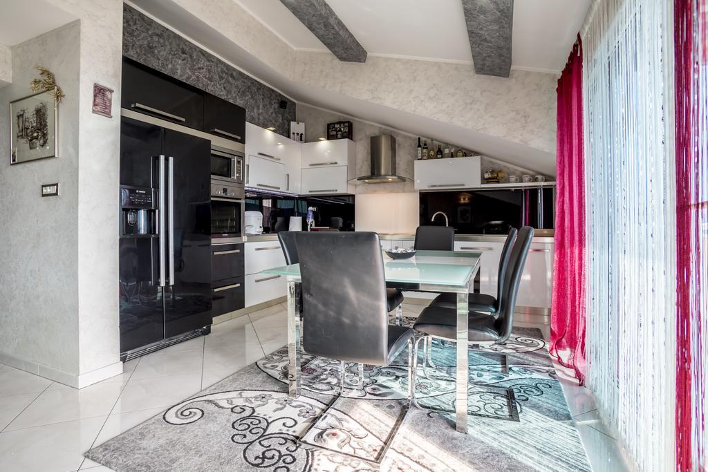 Apartment Alduk Spalato Esterno foto